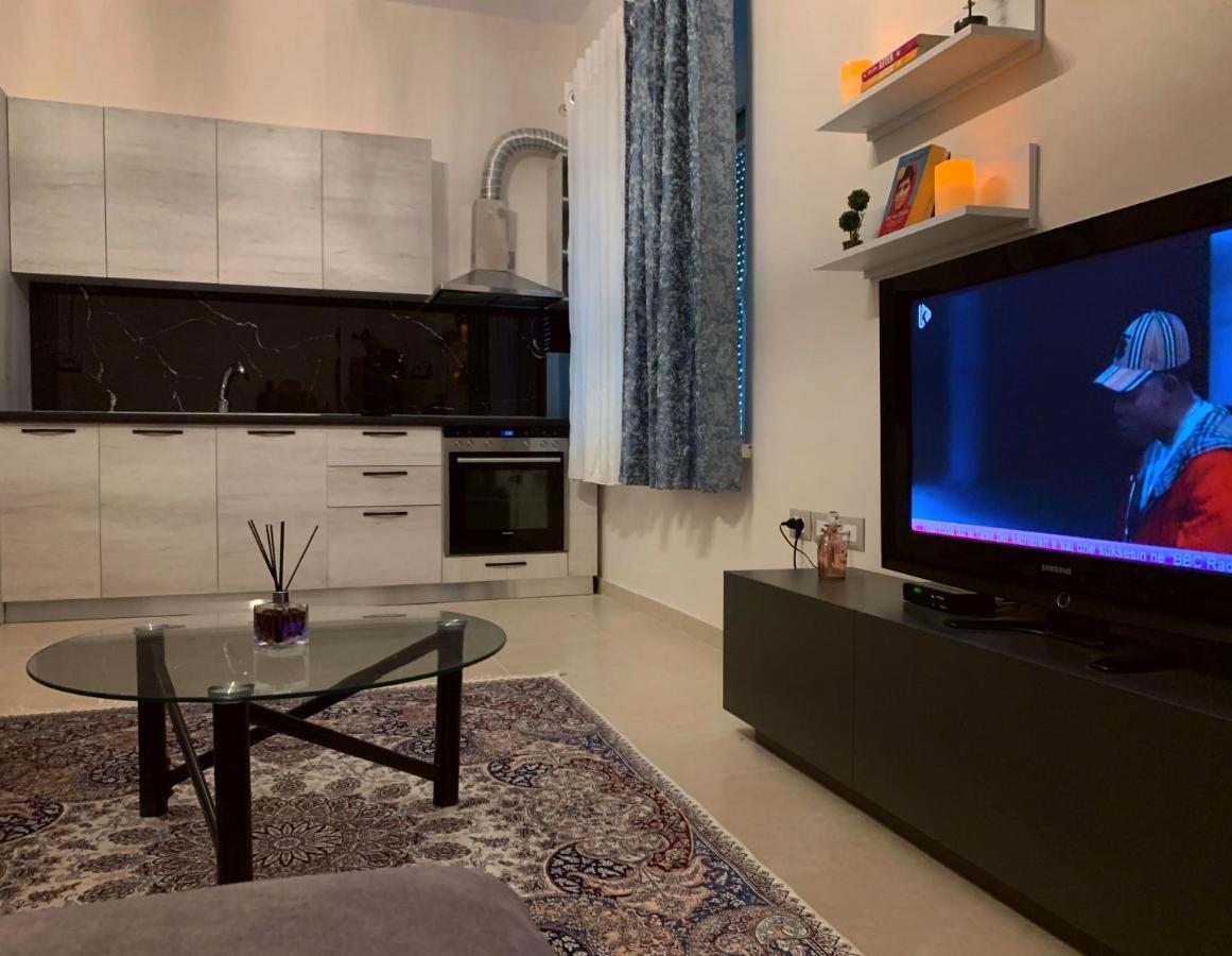 Jessica'S Apartment ティラナ エクステリア 写真
